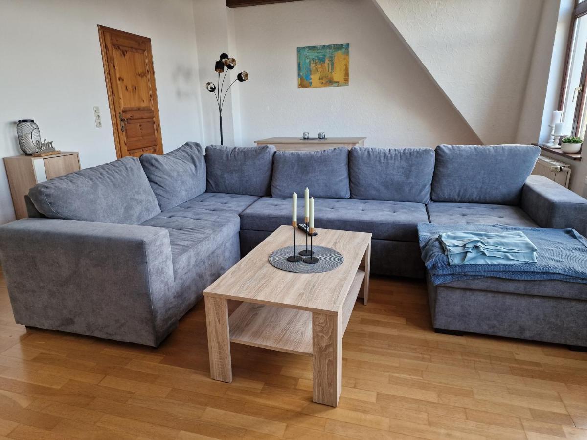 98Qm Wohnung Im Villenviertel - Voll Ausgestattet Mit Balkon Und Kamin - Wlan Gratis วิลเฮล์มฮาเฟน ภายนอก รูปภาพ